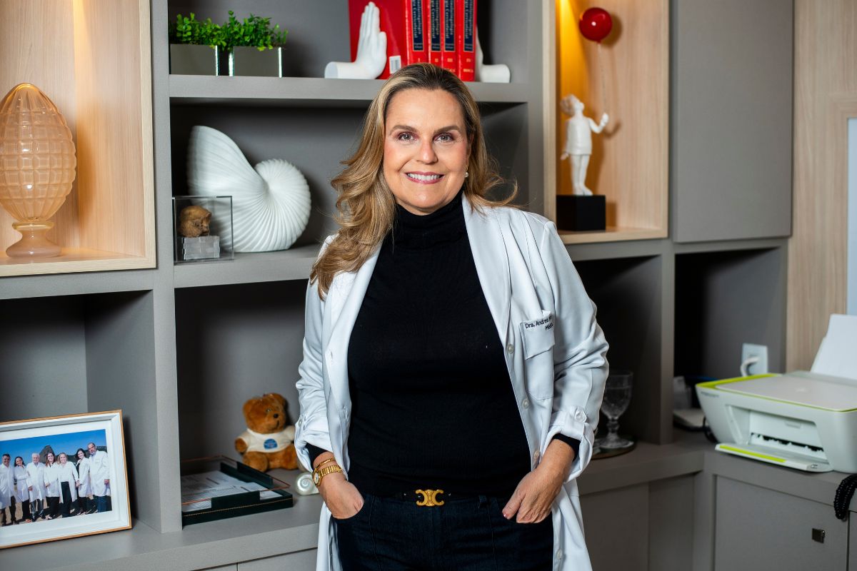 Médica responsável pelo conteúdo